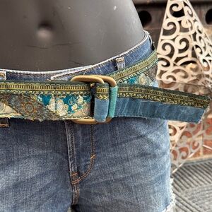 Lucky Brand Blue and Gold Women's Belt